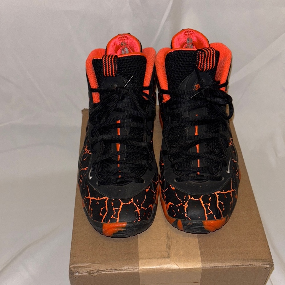 Nike Foam Posites - Lava